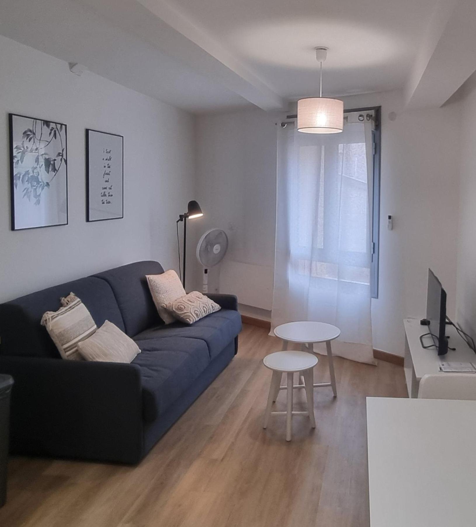 Апартаменты Moderne & Lumineux - Hyper Centre Турнон-сюр-Рон Экстерьер фото